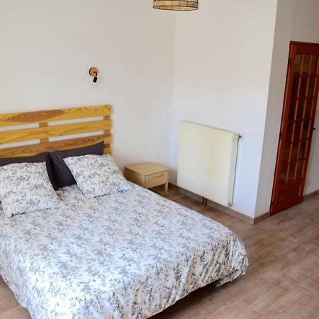Chambre D'Hotes Auriac Du Perigord Екстериор снимка